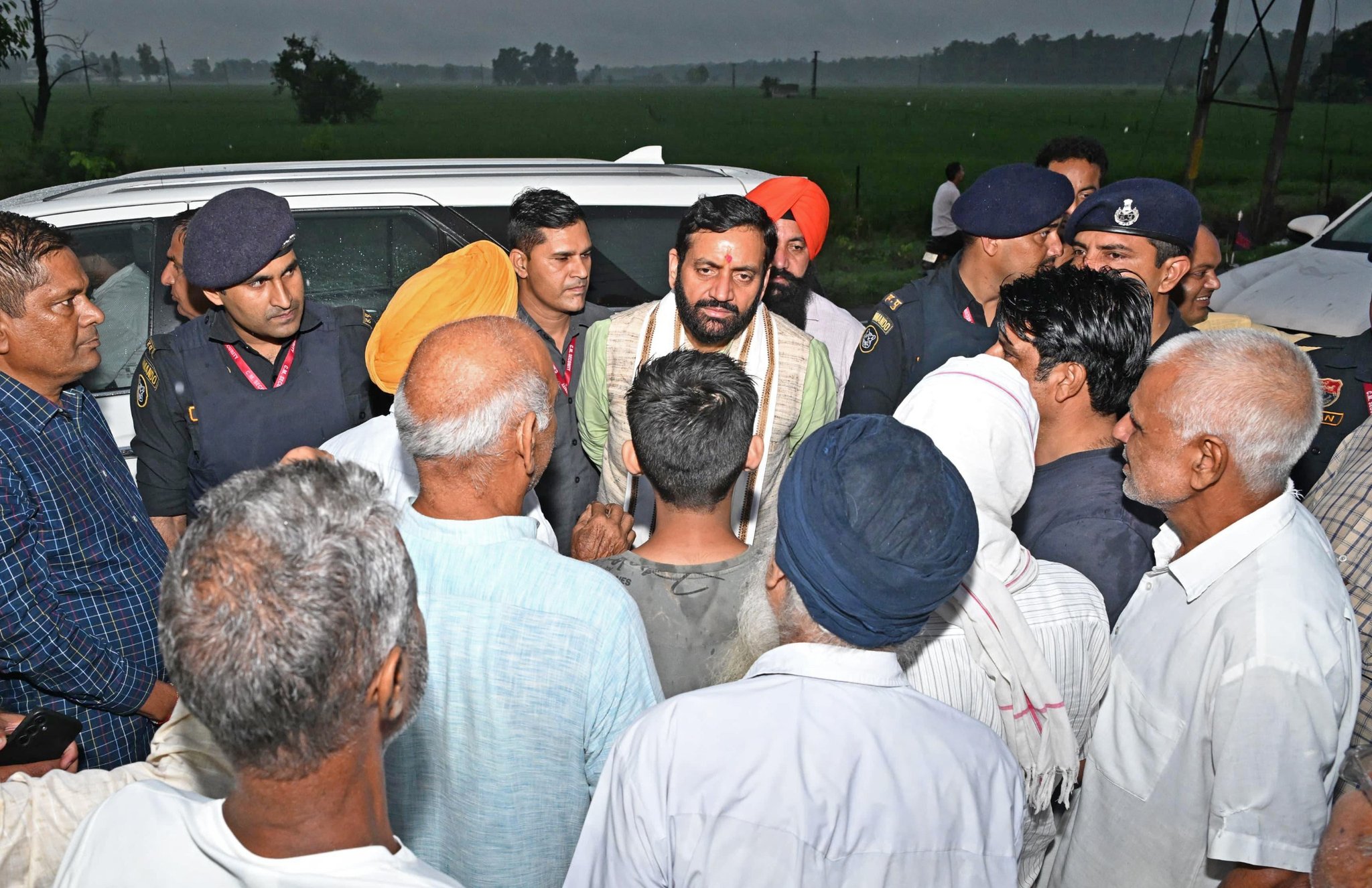 Haryana Flood: हरियाणा में बाढ़ से तबाही, दस लाख एकड़ फसल जलमग्न, किसानों को मिलेगा मुआवजा