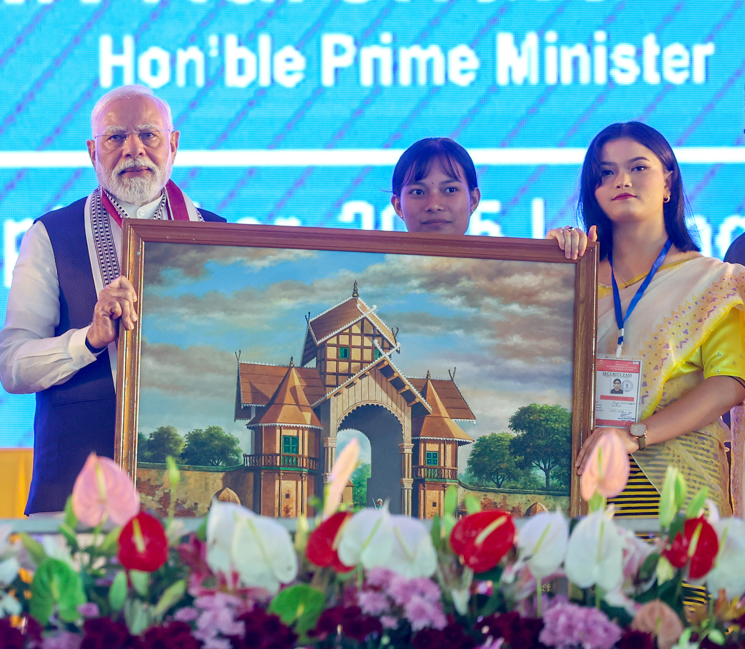 PM Modi Manipur Visit: "हमें मिलकर मणिपुर को शांति और विकास के रास्ते पर लाना है" मणिपुर में बोले पीएम मोदी