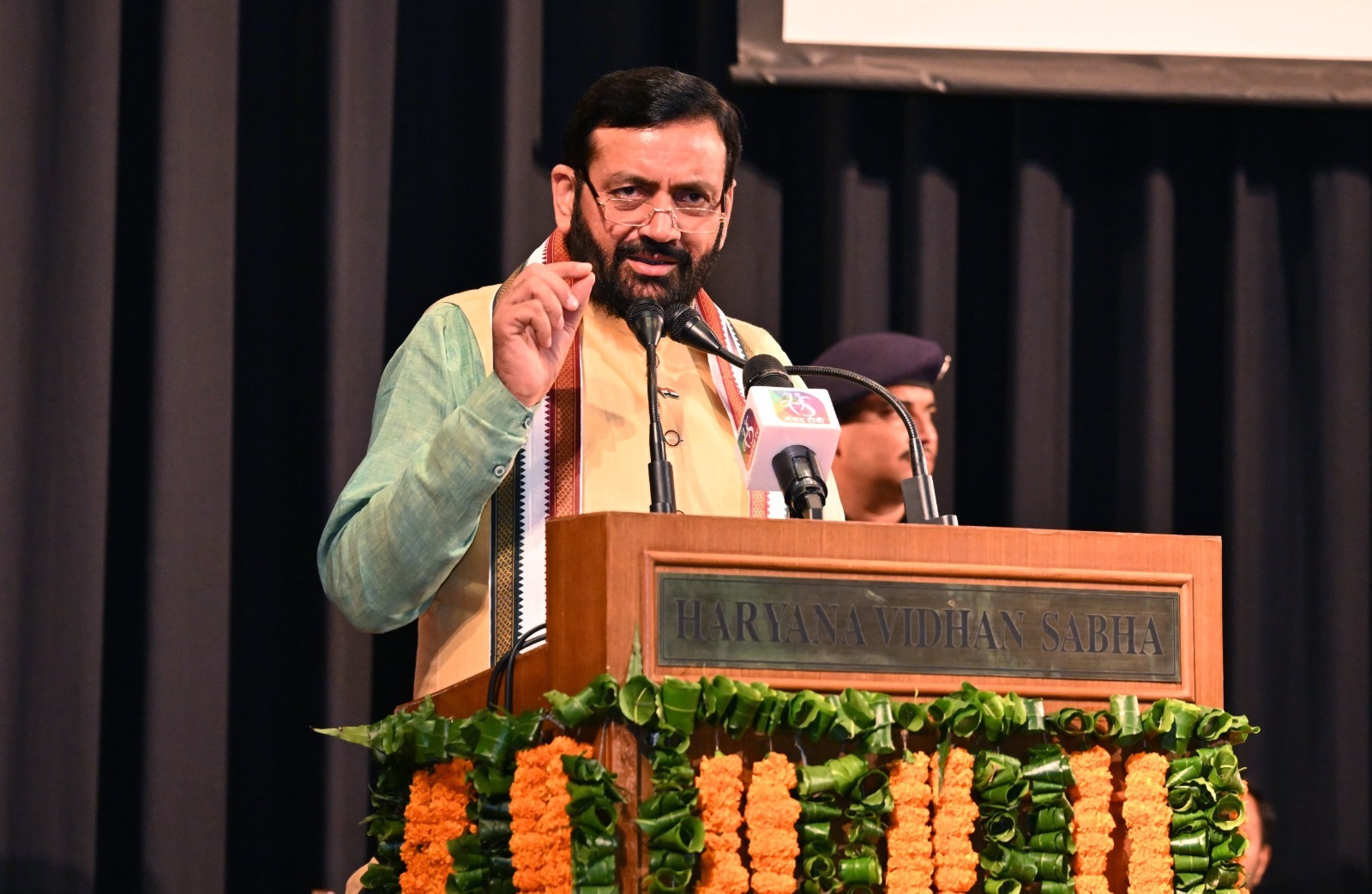 Haryana News: CM सैनी का कांग्रेस पर तीखा हमला बोले, 500 रुपये लेते थे, 2 रुपये लौटाते थे