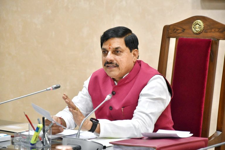 MP News: चूहे के कुतरे जाने से एमवायएच में नवजात की मौत, लापरवाही और सफाई व्यवस्था की खुली पोल, मुख्यमंत्री ने जांच के आदेश दिए