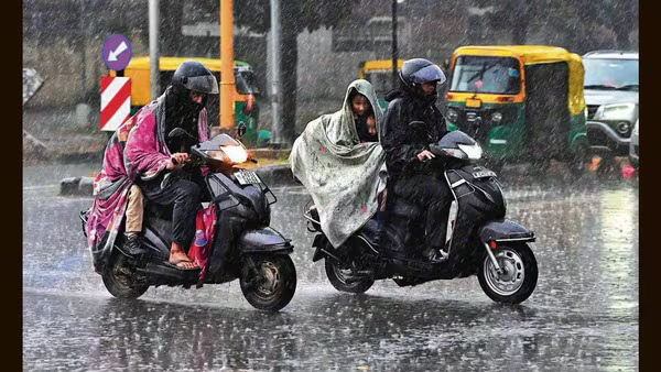Monsoon wreaks havoc in Uttarakhand, heavy rain in many districts even today, yellow alert issued