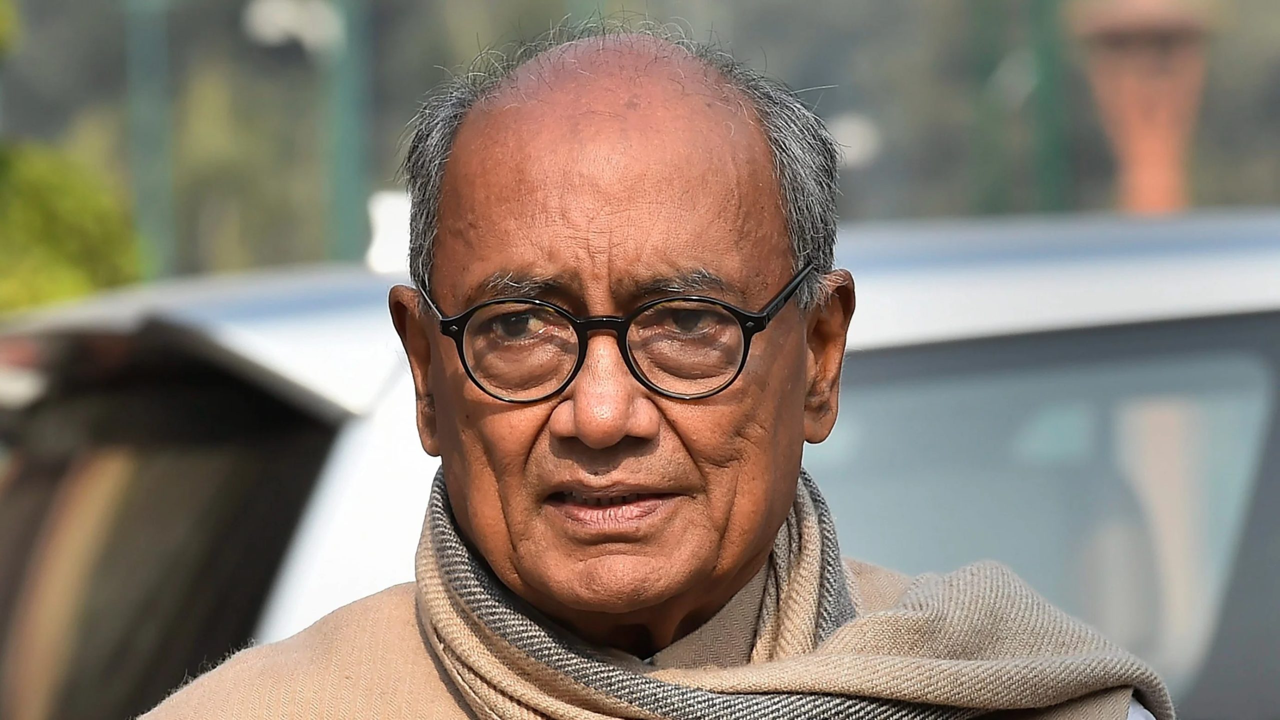 Digvijay Singh takes a dig at PM Modi, demands high level investigation on MY Hospital case