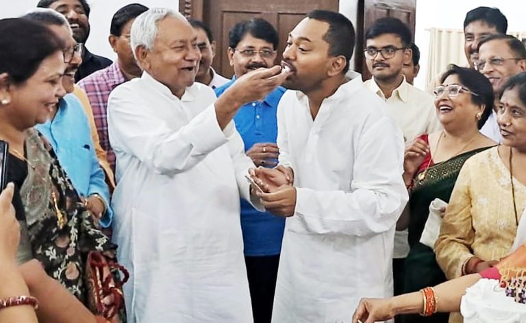 Bihar politics: Stir in JDU before Bihar elections, will Nitish's son Nishant enter?