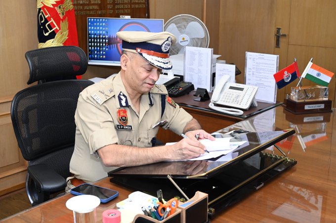 Haryana DGP OP Singh: डीजीपी ओपी सिंह का सशक्त संदेश बोले लोकतंत्र में संवाद और संयम जरूरी