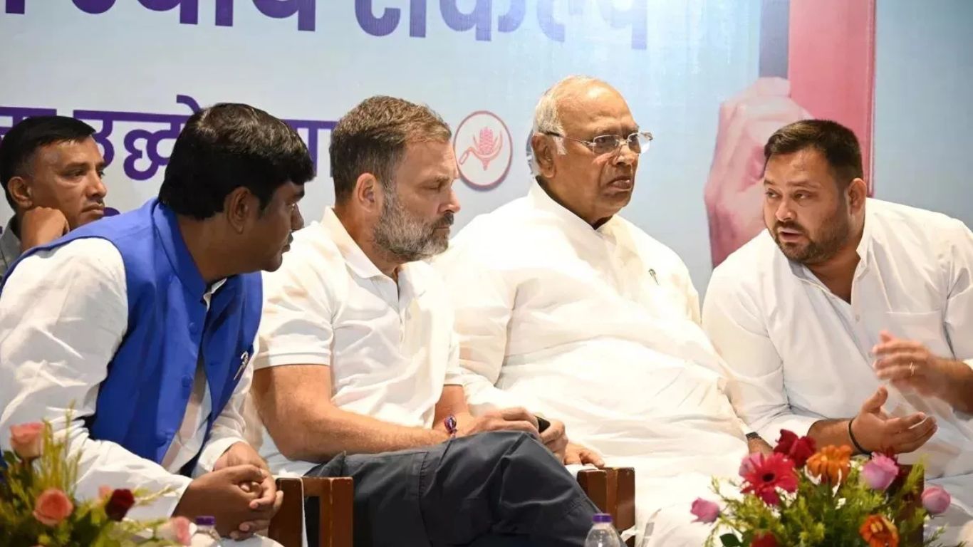 Grand Alliance: Is the story of the Grand Alliance in Bihar about to end? The RJD-Congress conflict has heated up politics.