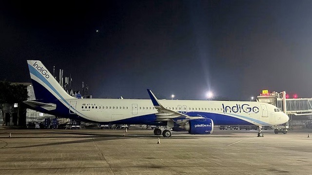 IndiGo Crisis: Government cracks down on IndiGo, 10% reduction in flights, CEO apologizes