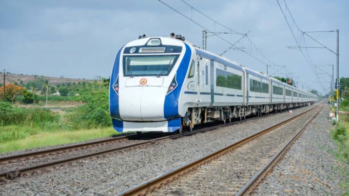 Train Charts Now Available 8-10 Hours in Advance, Confirmed Ticket Information Available Sooner