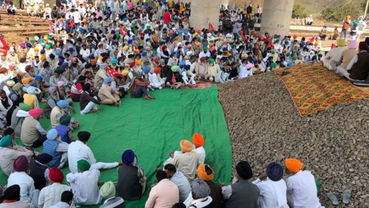 Farmers' Protest in Punjab: Farmer organizations to hold a major action at Bhangala Railway Station on December 5th—Why will trains be stopped?
