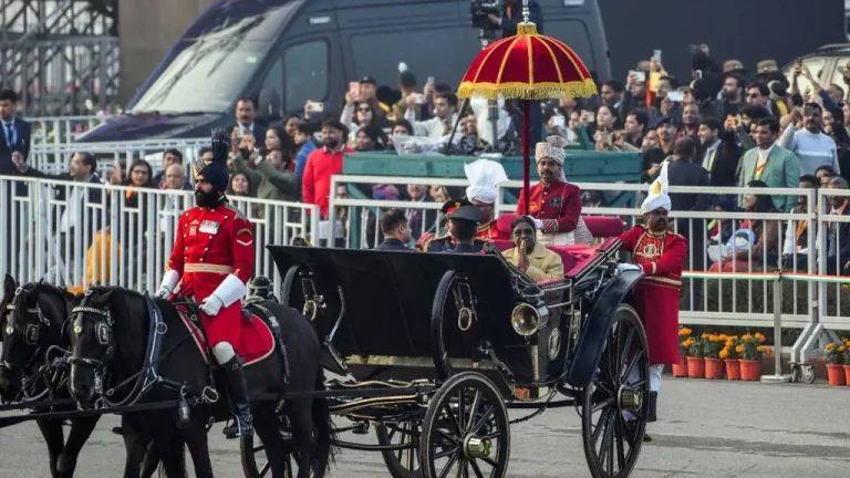 Beating Retreat Ceremony: President Droupadi Murmu arriving in traditional buggy at Beating Retreat Ceremony, Vijay Chowk Delhi