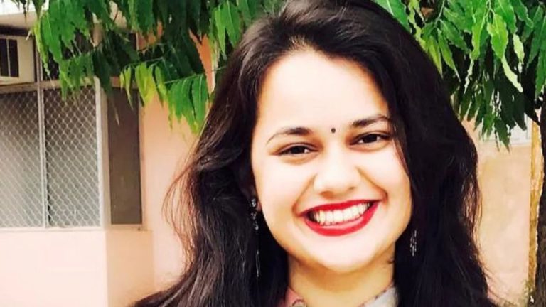 IAS Tina Dabi news: IAS Tina Dabi and IAS Nagarjuna Gowda caught in a fake photo scandal!