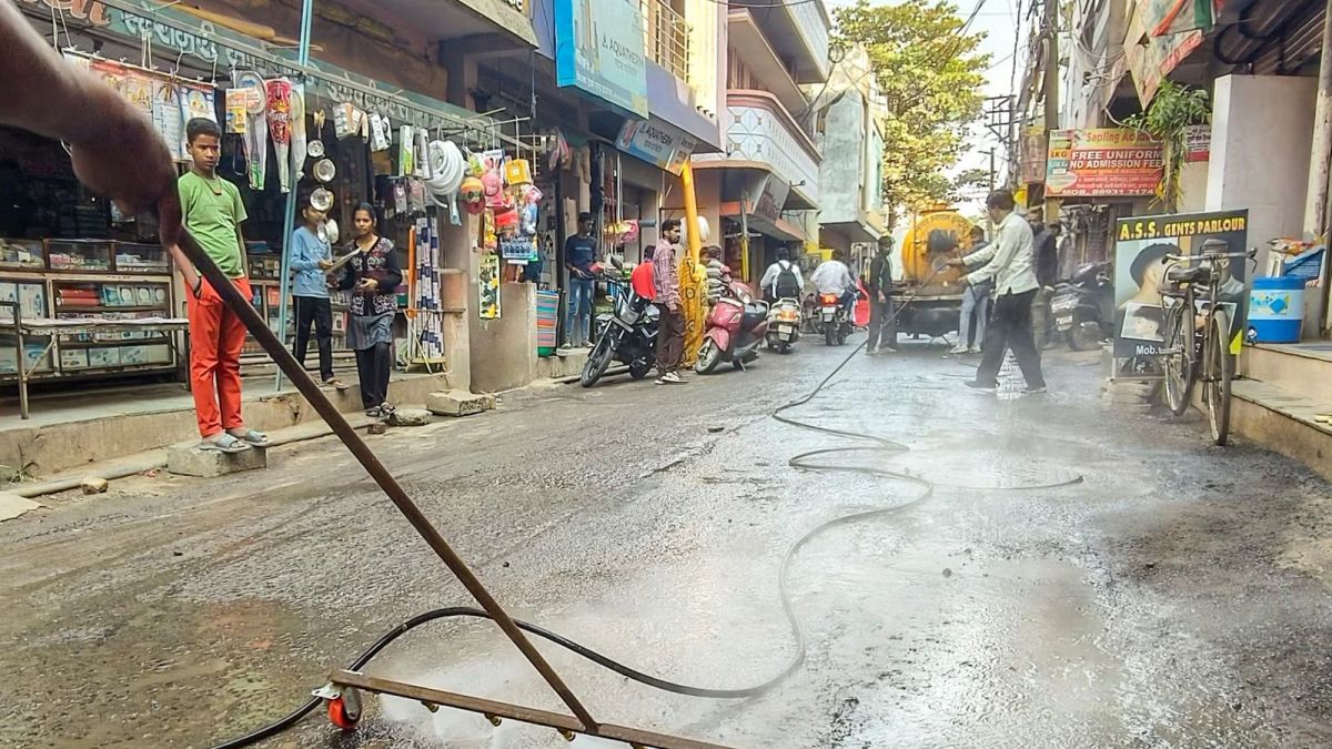 Bhopal Water Supply Alert: Alert in Bhopal after Indore incident, 15-year-old pipelines to be replaced, strict inspection of water supply