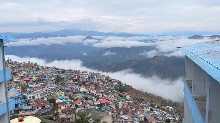 Uttarakhand Weather Update: Weather takes a U-turn in Devbhoomi... Heavy snowfall on Panchachuli and Nanda Devi peaks, rain alert in five districts