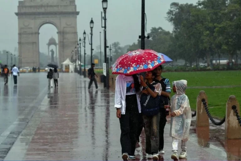 Delhi Weather Yellow Alert