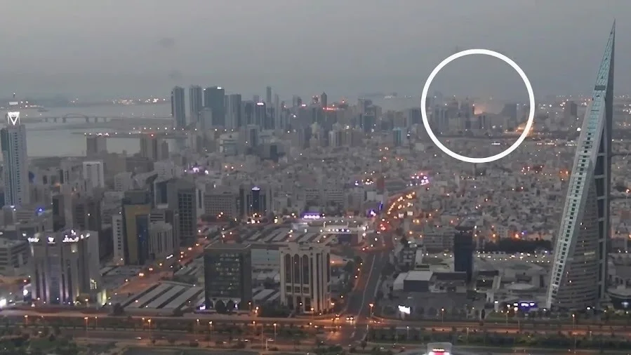 Iran US Conflict Middle East: A symbolic view of missile and drone attacks on US military bases in Bahrain, Kuwait and Jordan amid rising tensions between Iran and the US.
