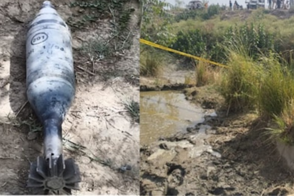 Kanpur Dehat Bomb News: Suspected mortar shell found near river in Jaswapur village.