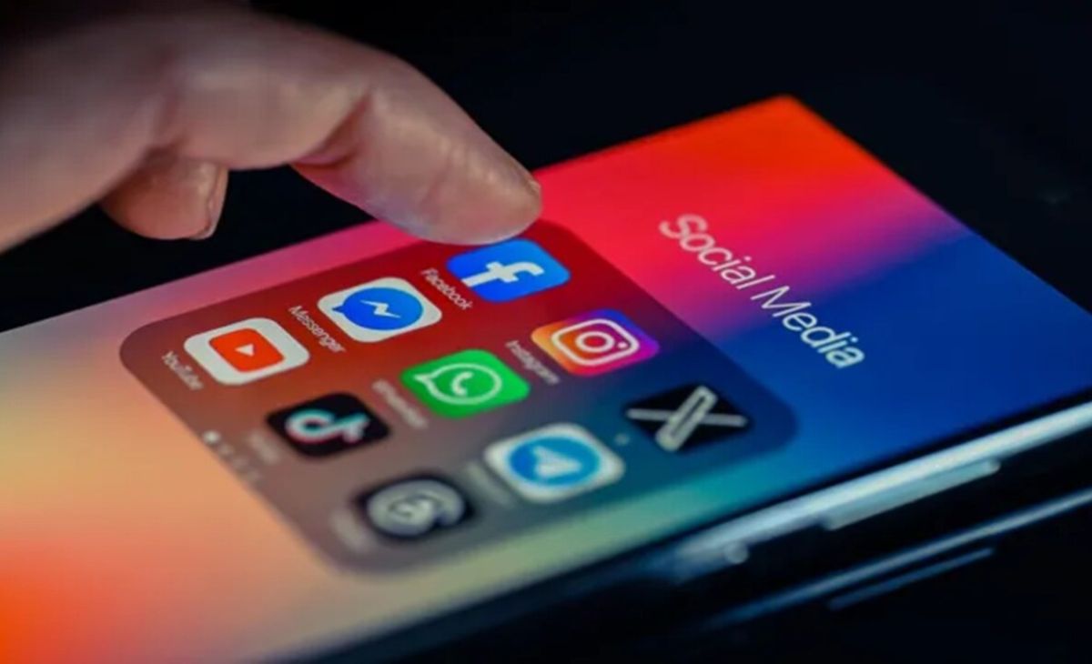 Facebook and Instagram Down Worldwide