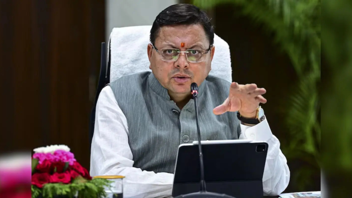 PM Modi Leadership:Uttarakhand Chief Minister Pushkar Singh Dhami addressing a gathering while highlighting PM Modi Leadership and development achievements in India.