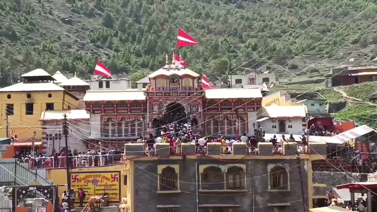 BKTC Financial Irregularities: Officials reviewing documents and CCTV footage in the BKTC Financial Irregularities investigation at Badrinath Dham.
