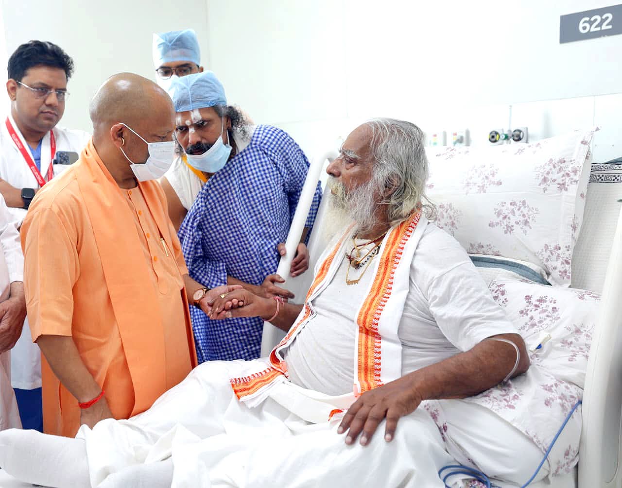 Mahant Nritya Gopal Das health update as CM Yogi Adityanath visits Medanta Hospital in Lucknow