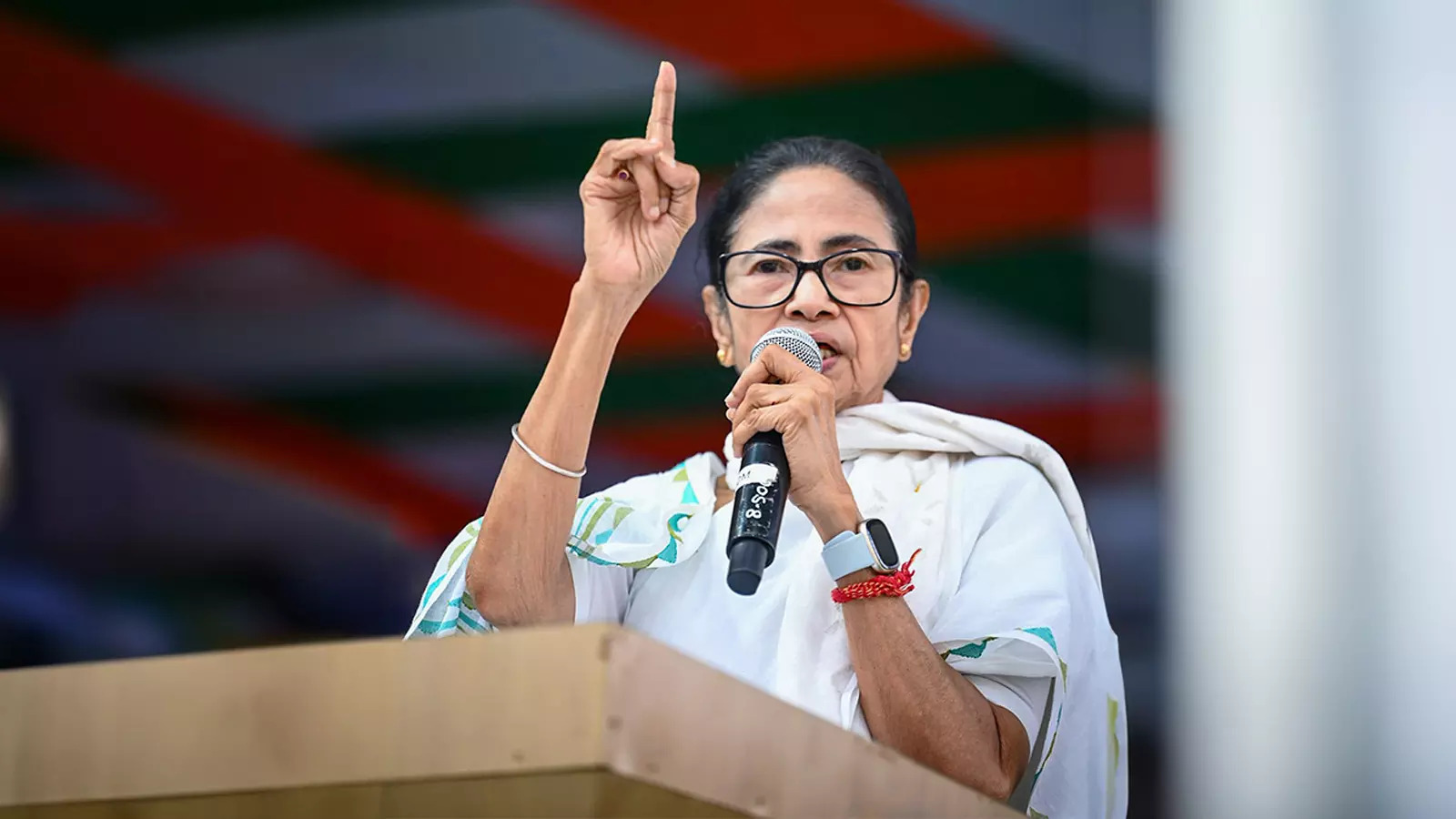 Mamata Banerjee TMC President: Mamata Banerjee addressing TMC leaders after taking charge as West Bengal state president amid internal party dispute.