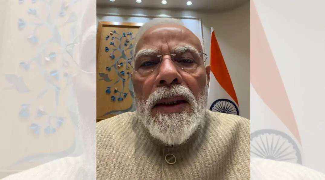 PM Modi Video Message: Prime Minister Narendra Modi addressing students through a late-night video message on the paper leak issue.