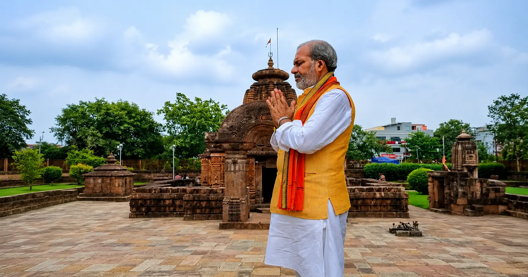 Sunil Bharala Parshuram Temple Visit: Pandit Sunil Bharala offering prayers with National Parshuram Parishad members at Lord Parshuram Temple in Bhubaneswar.
