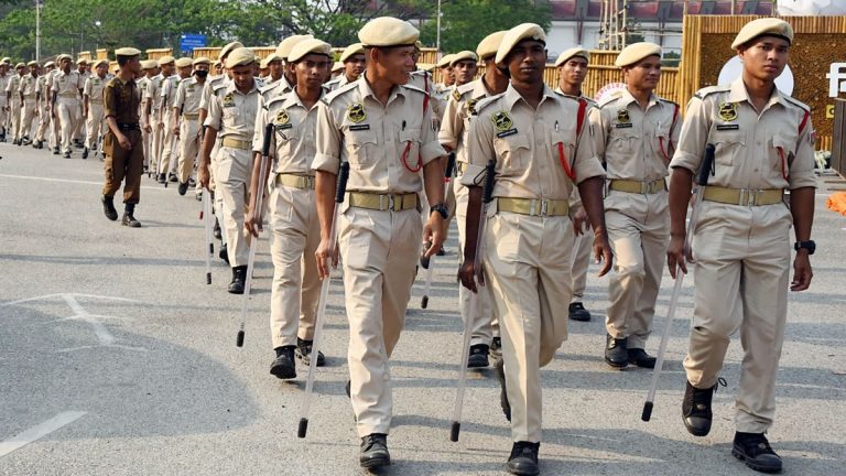 UP Police Constable Result 2026: 76,184 candidates qualified for the next stage as UPPRPB released the category-wise cut-off marks and merit list.