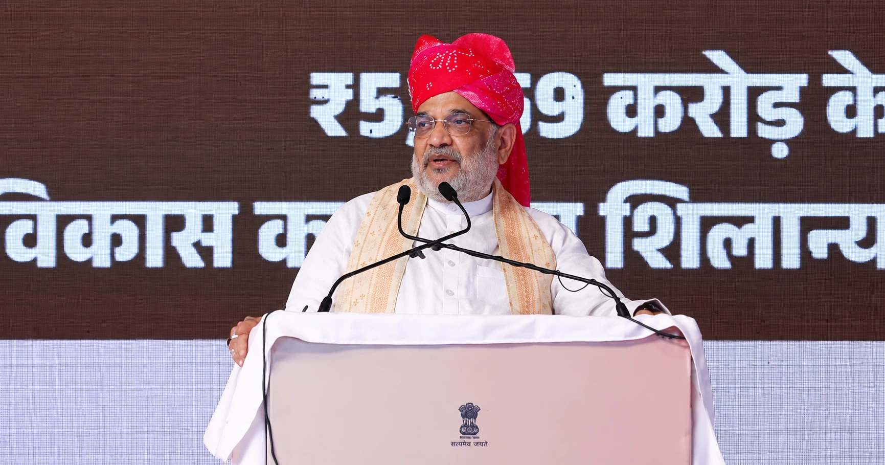 Vande Mataram Controversy: Amit Shah addresses the Vande Mataram controversy and targets Congress and Sonia Gandhi