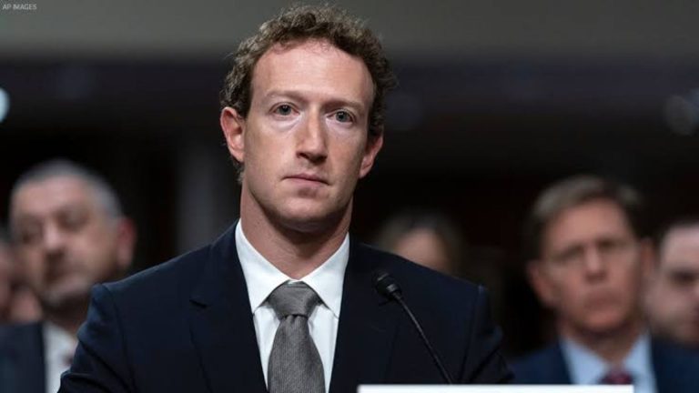 Mark Zuckerberg Apology